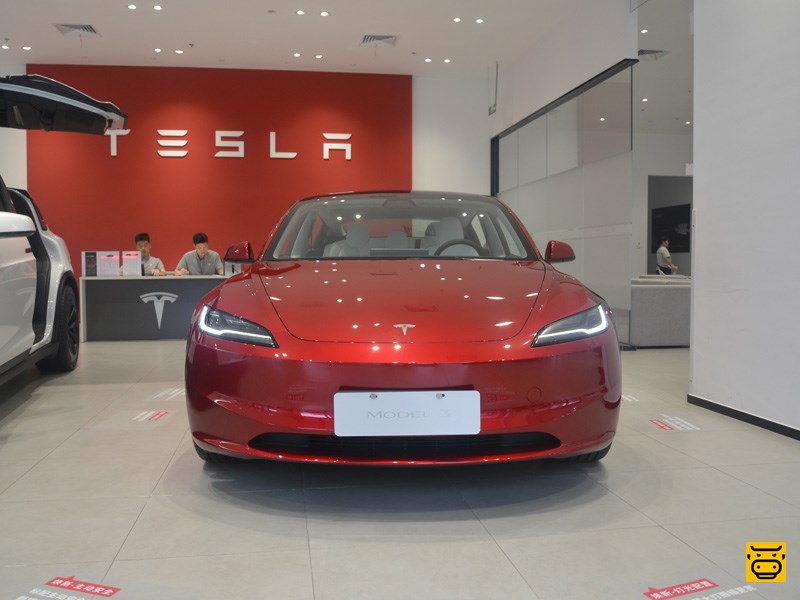 2023款 特斯拉Model 3+ 外观